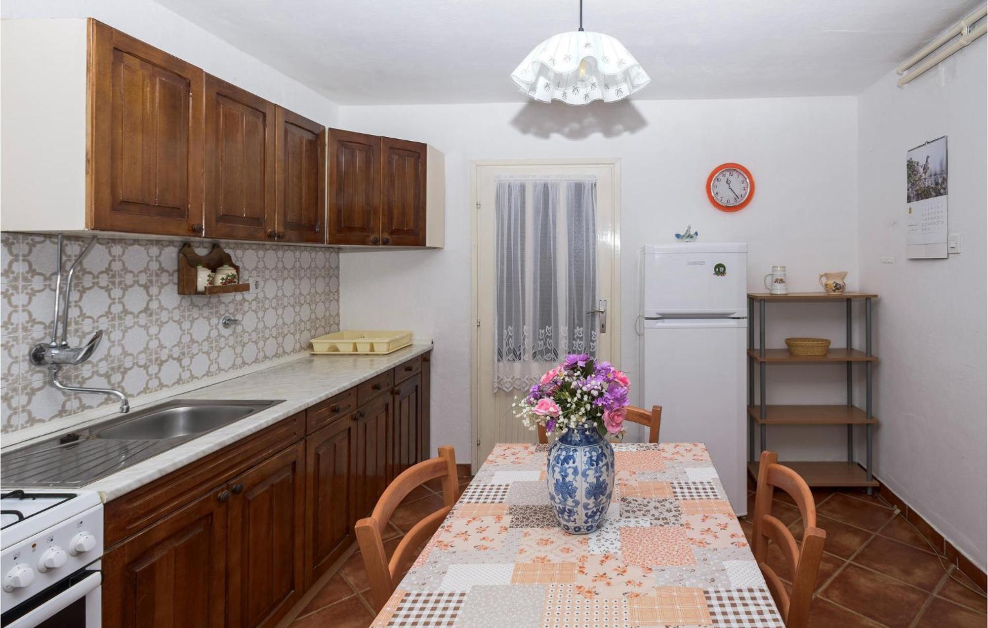 3 Bedroom Beautiful Apartment In Senj Senj  Exterior photo