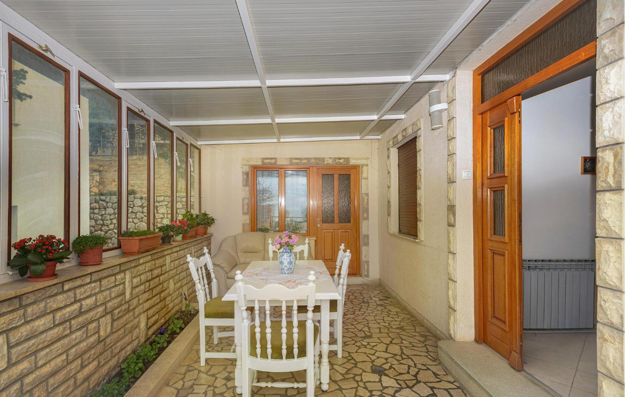3 Bedroom Beautiful Apartment In Senj Senj  Exterior photo